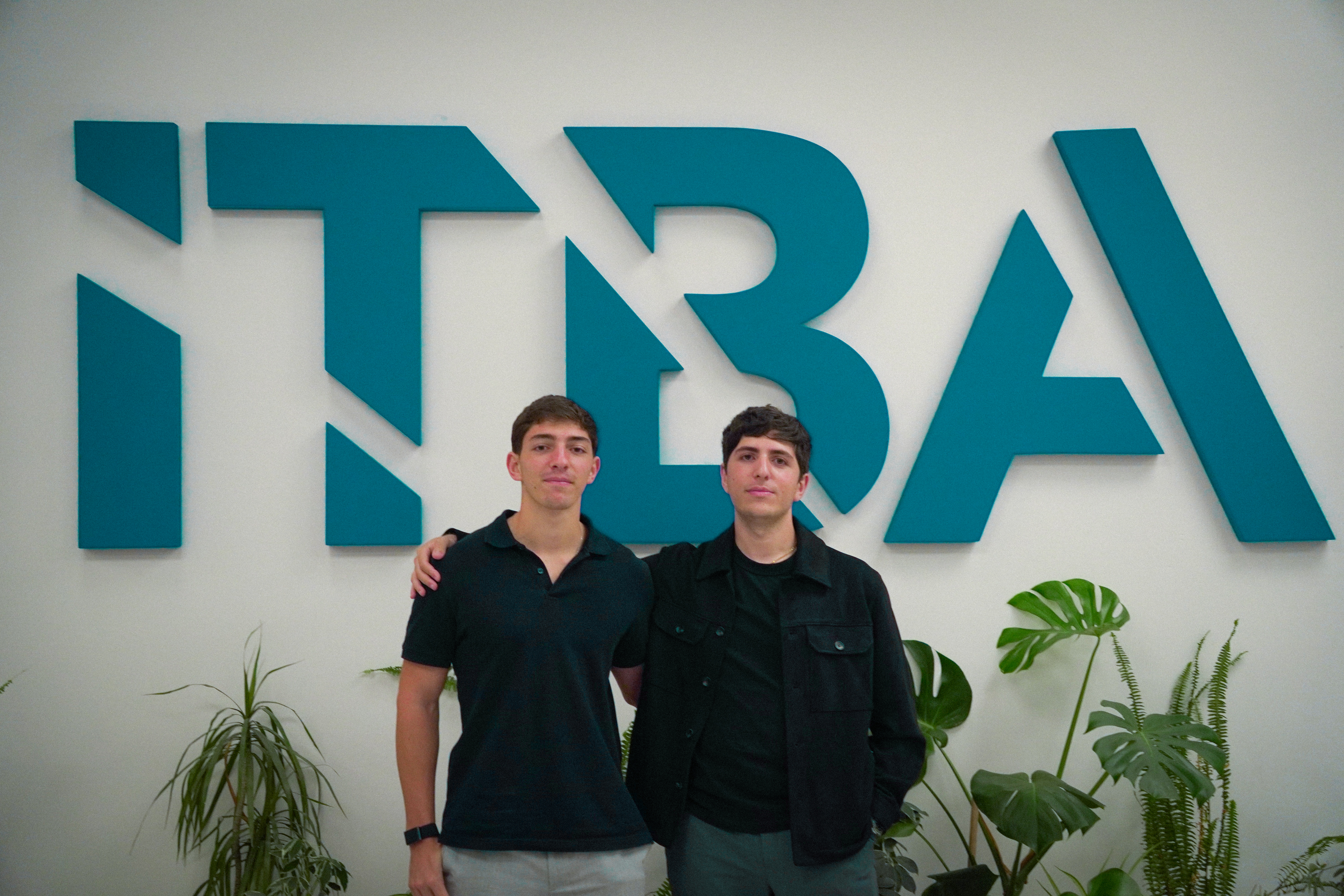 Santi y Lauti en ITBA